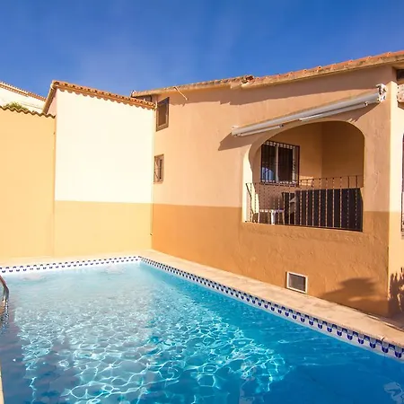 Abahana Villas Ataifor Βίλα
