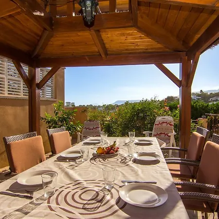 Abahana Villas Ataifor * Κάλπε